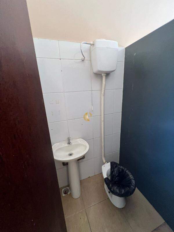Loja-Salão para alugar, 18m² - Foto 13