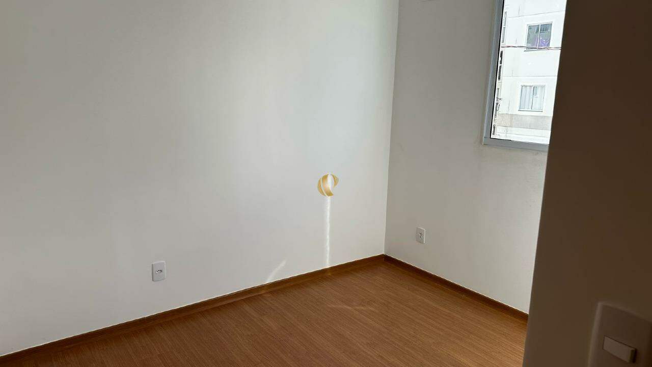 Apartamento à venda com 2 quartos, 44m² - Foto 4