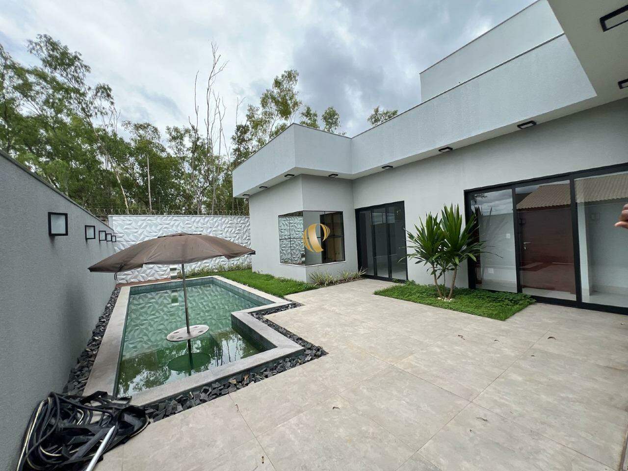 Casa à venda com 3 quartos, 246m² - Foto 23