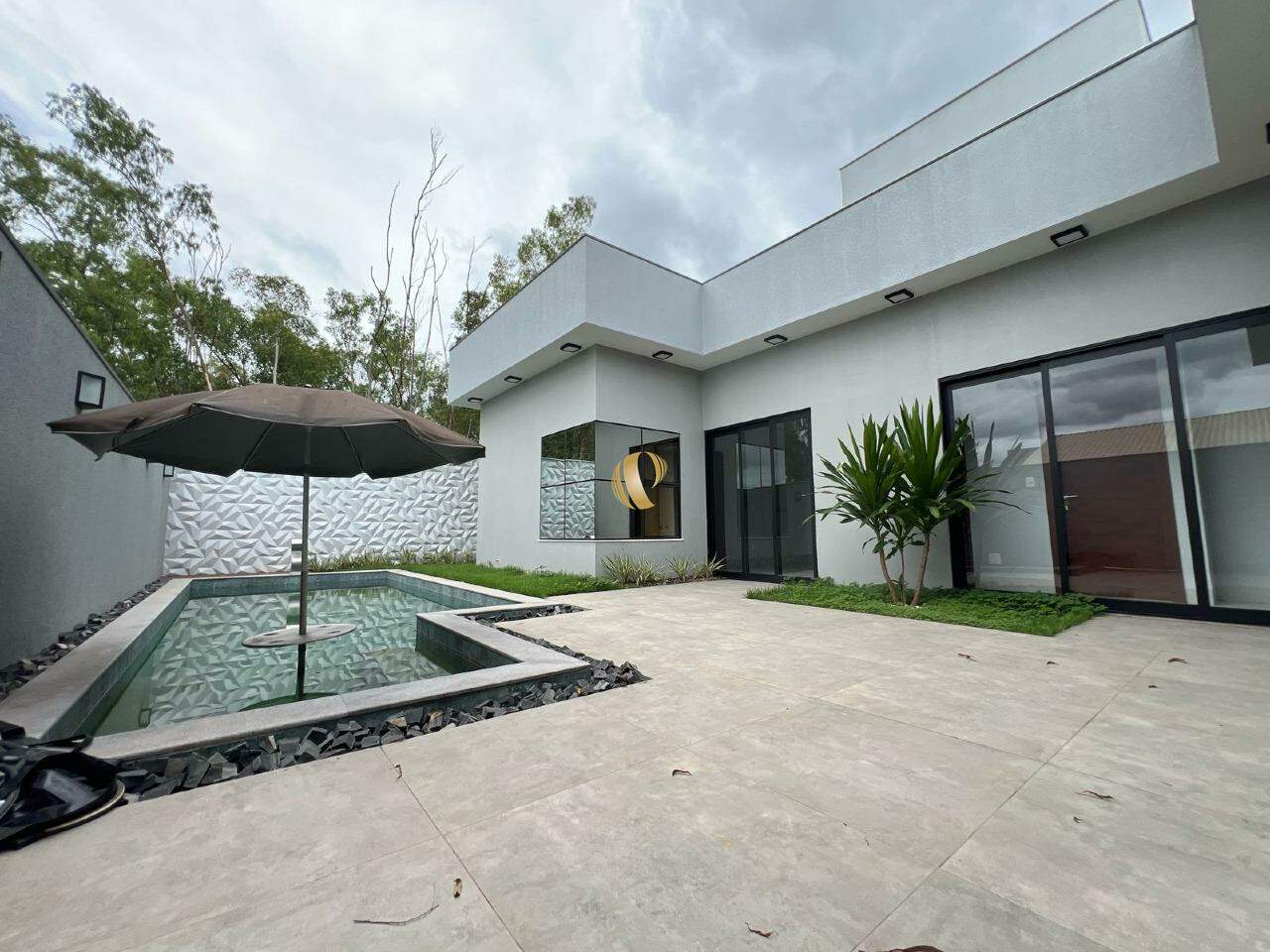 Casa à venda com 3 quartos, 246m² - Foto 22