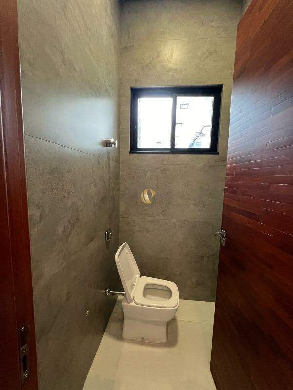Casa à venda com 3 quartos, 246m² - Foto 19