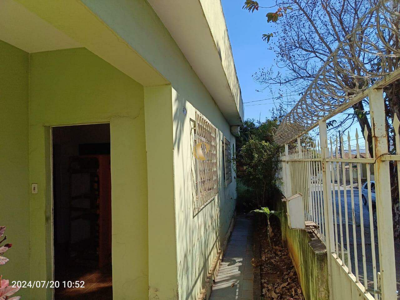 Casa à venda com 3 quartos, 165m² - Foto 4