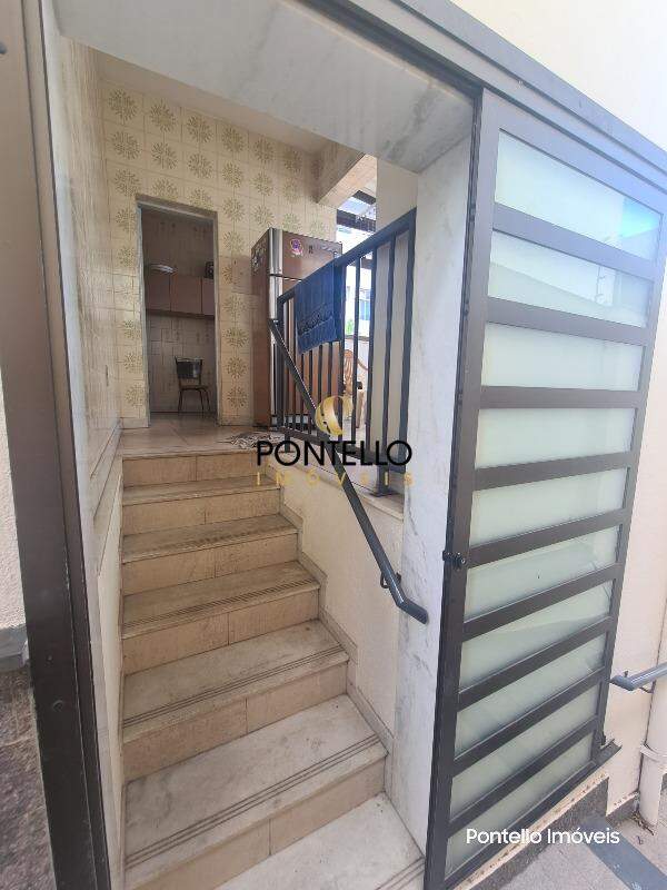 Casa à venda com 3 quartos, 206m² - Foto 18