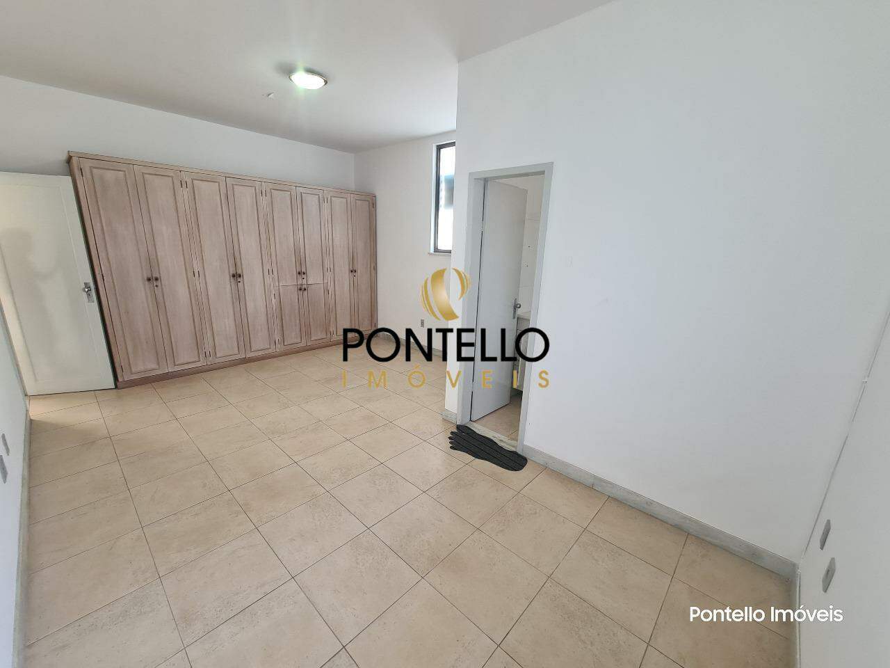 Casa à venda com 3 quartos, 206m² - Foto 6