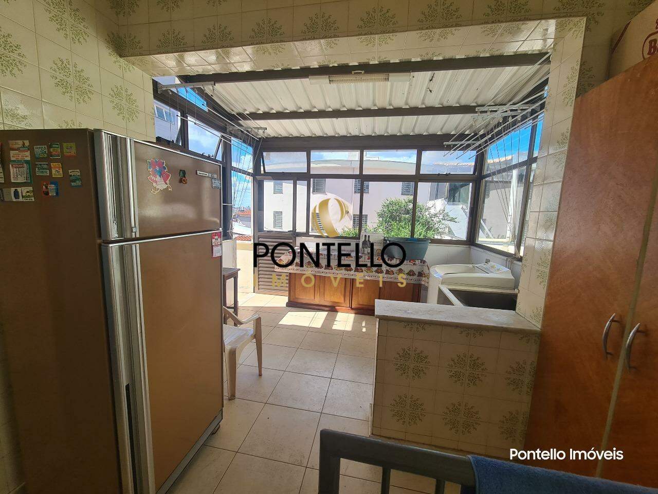 Casa à venda com 3 quartos, 206m² - Foto 14