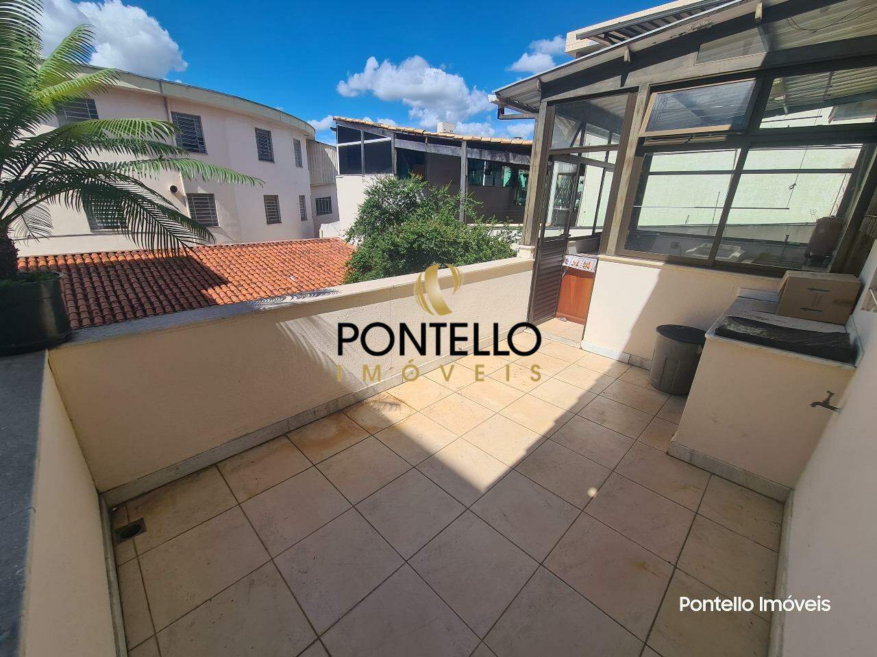 Casa à venda com 3 quartos, 206m² - Foto 16