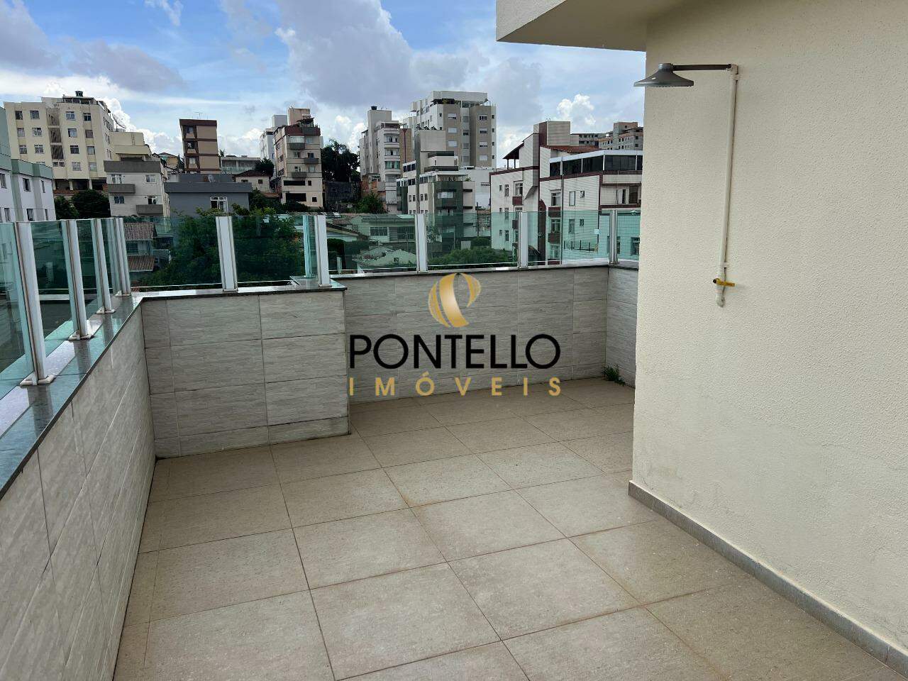 Cobertura à venda com 3 quartos, 162m² - Foto 4