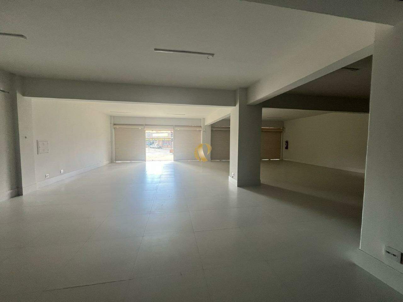 Loja-Salão para alugar, 476m² - Foto 1