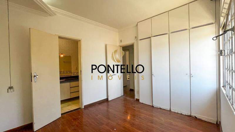 Apartamento à venda com 3 quartos, 156m² - Foto 4