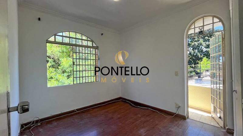 Apartamento à venda com 3 quartos, 156m² - Foto 5