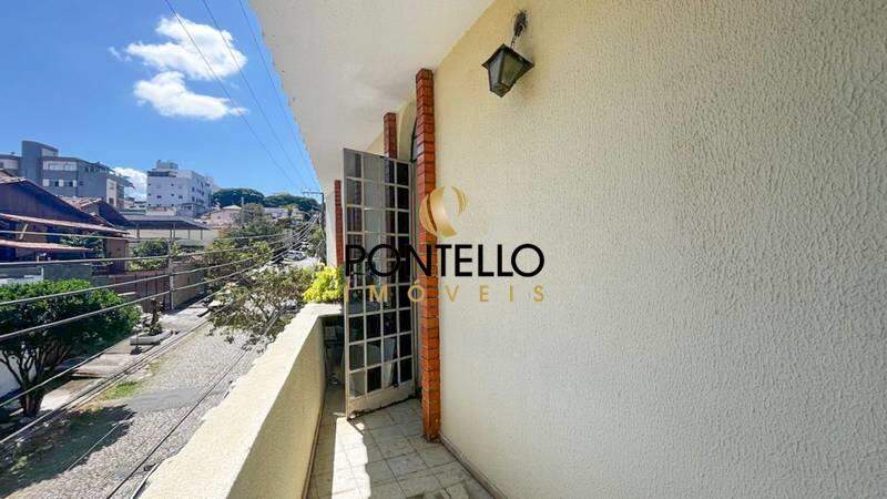Apartamento à venda com 3 quartos, 156m² - Foto 9