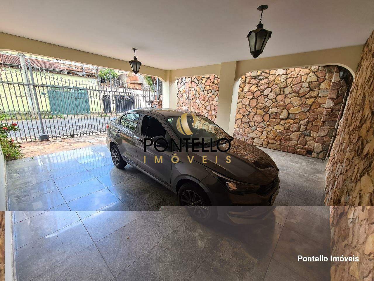 Casa, 4 quartos, 328 m² - Foto 3