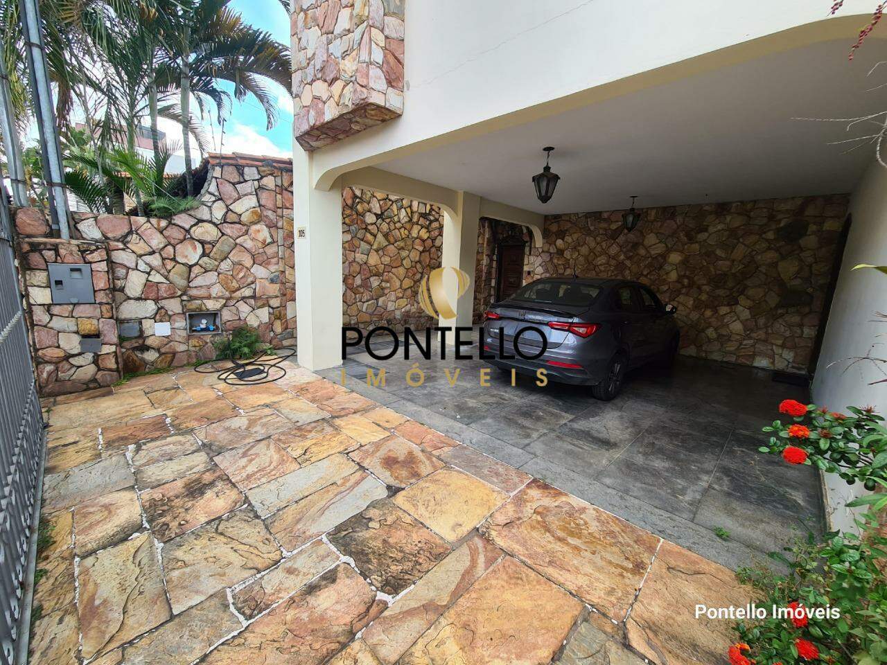 Casa, 4 quartos, 328 m² - Foto 2