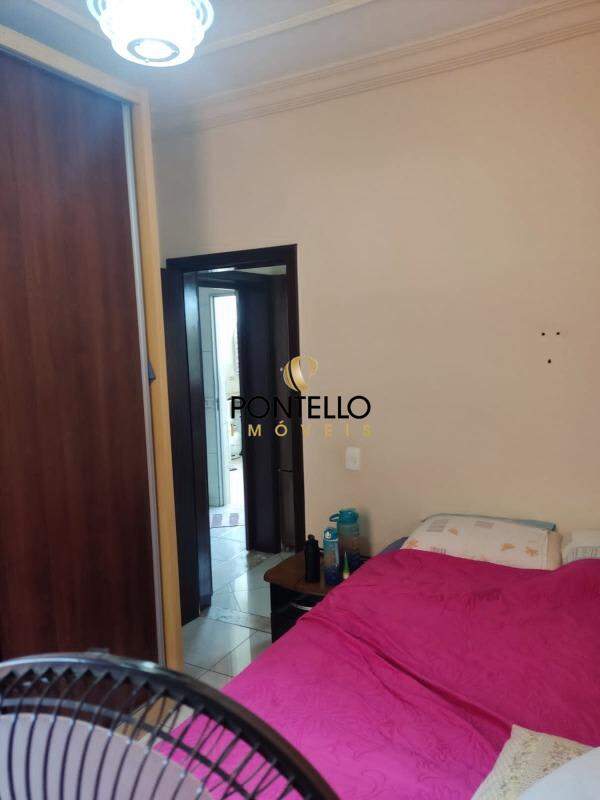 Casa à venda com 3 quartos, 391m² - Foto 12