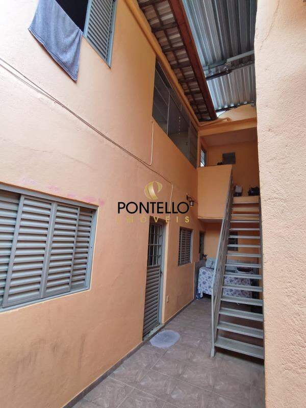 Casa à venda com 3 quartos, 391m² - Foto 16