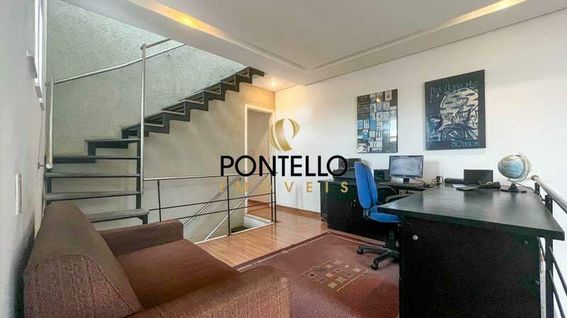 Casa à venda com 3 quartos, 200m² - Foto 14