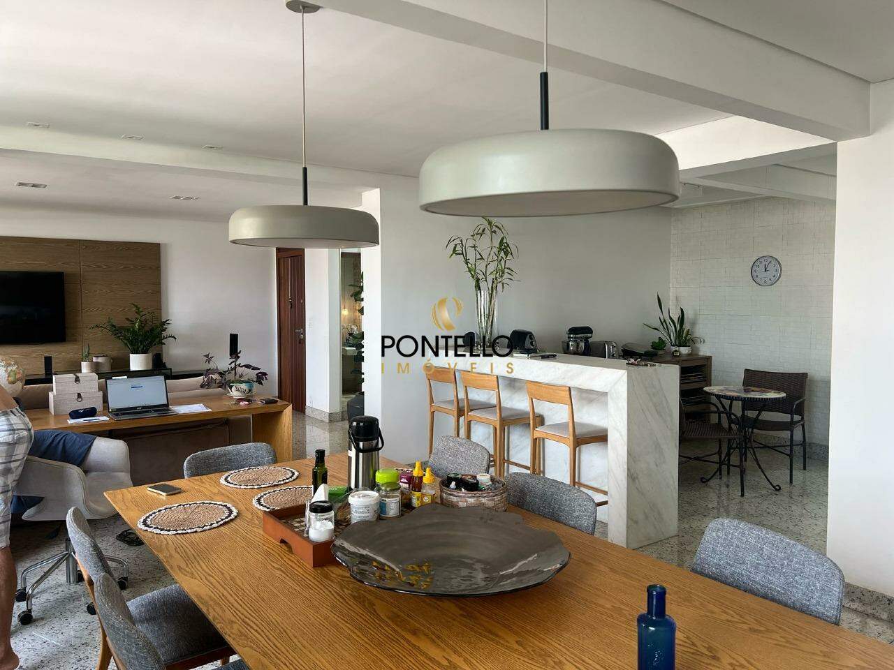 Apartamento à venda com 4 quartos, 183m² - Foto 7