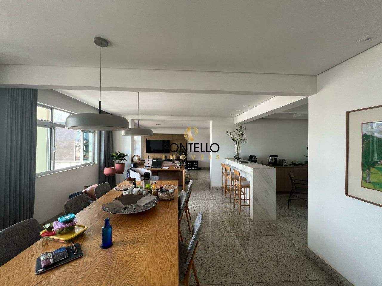 Apartamento à venda com 4 quartos, 183m² - Foto 9