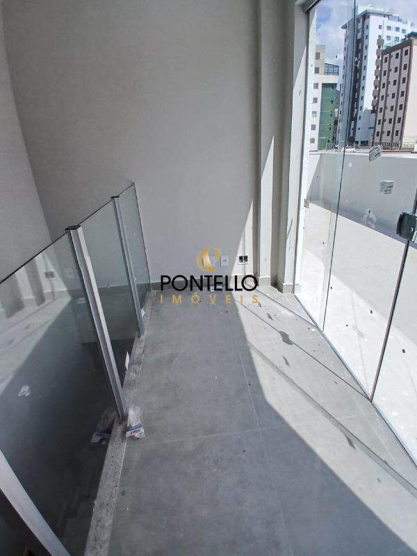 Cobertura à venda com 2 quartos, 76m² - Foto 11