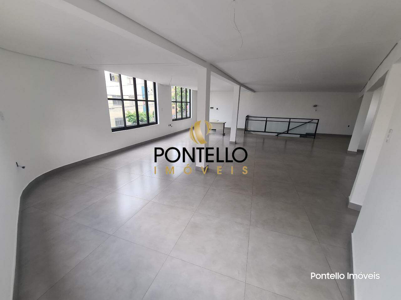 Conjunto Comercial-Sala para alugar com 1 quarto, 168m² - Foto 4