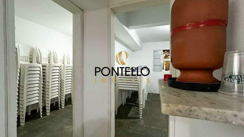 Casa à venda com 8 quartos, 500m² - Foto 19