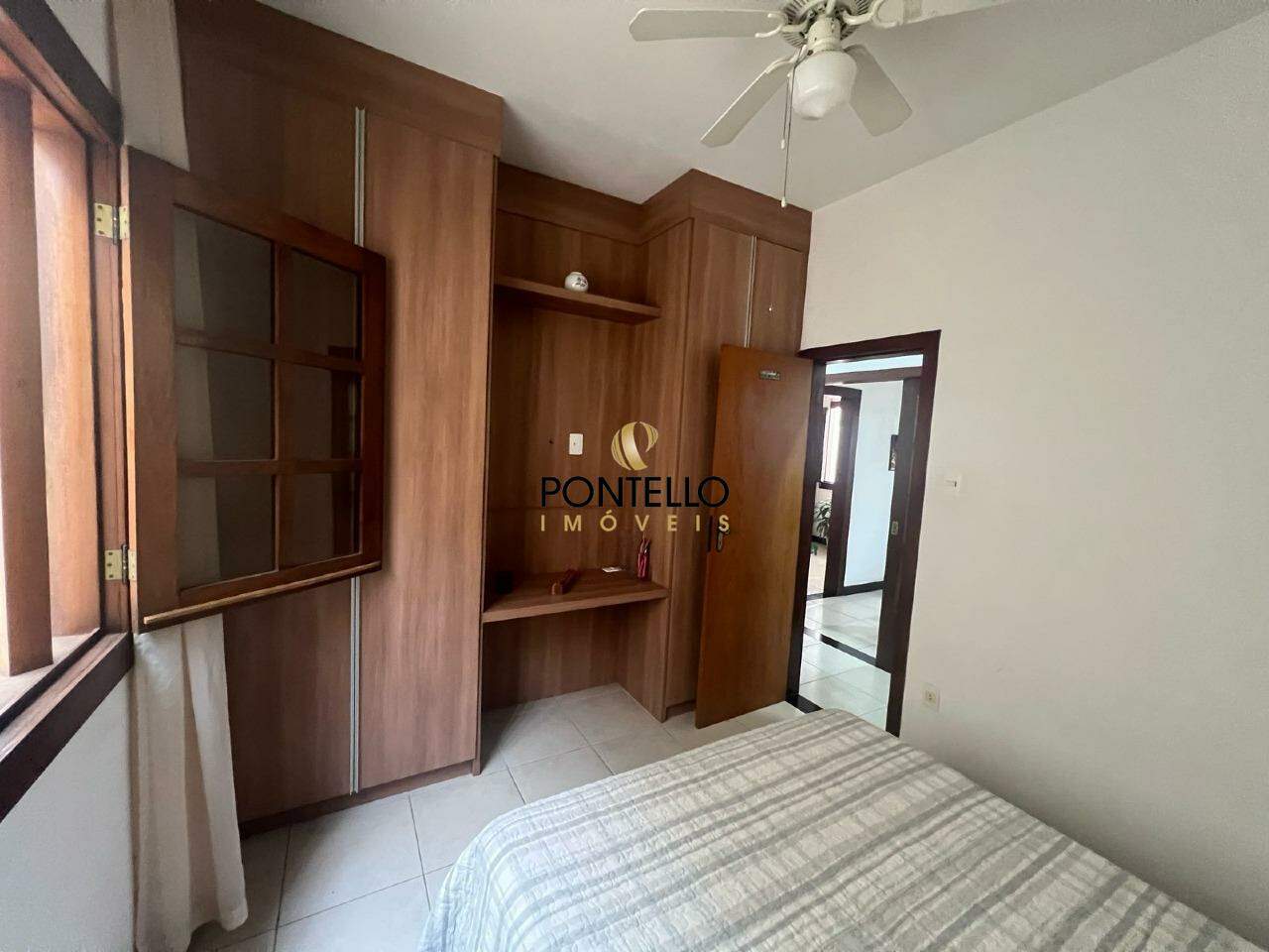 Casa à venda com 4 quartos, 180m² - Foto 8
