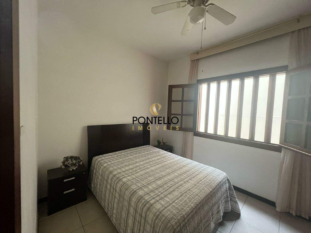 Casa à venda com 4 quartos, 180m² - Foto 9