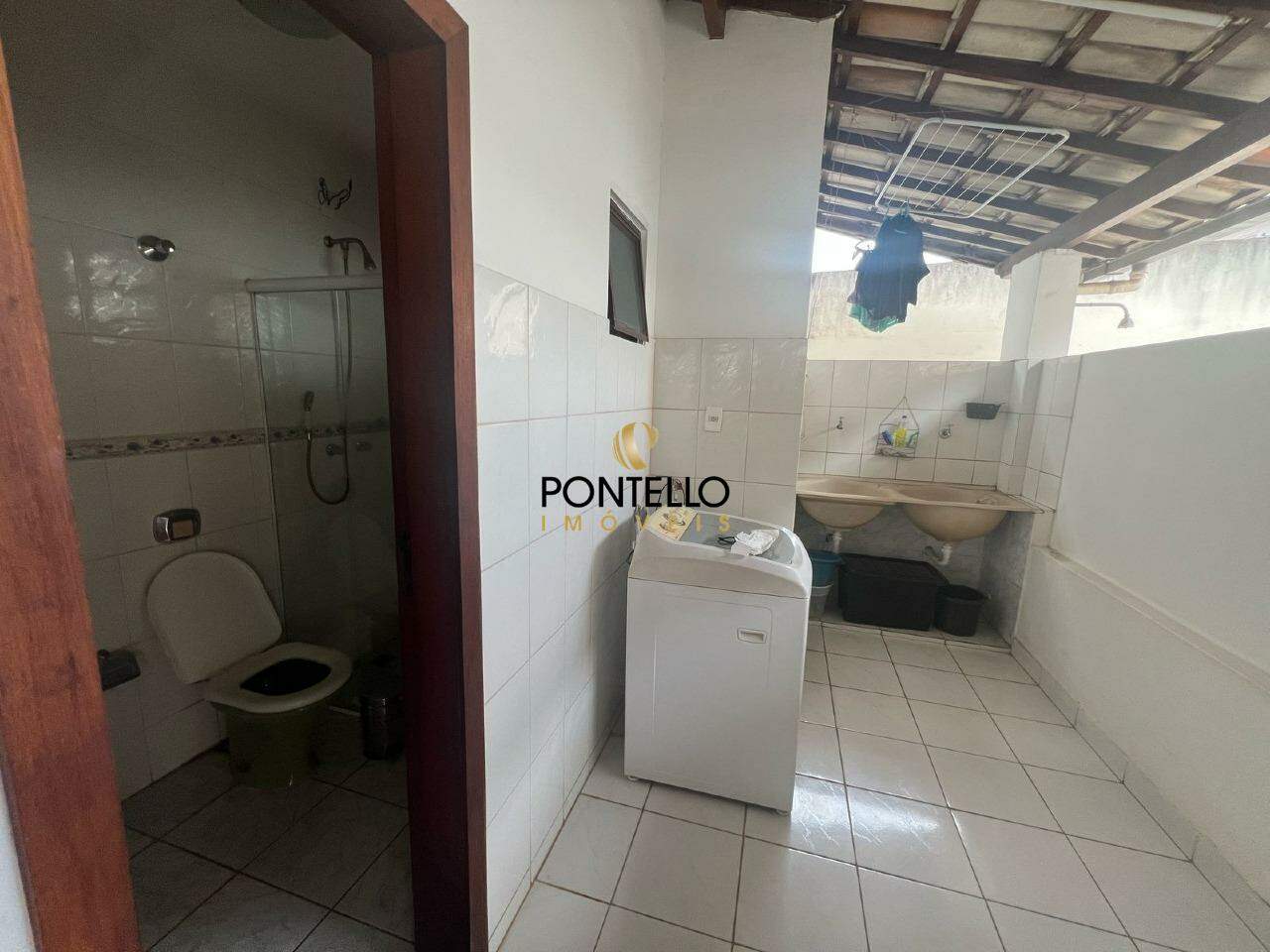 Casa à venda com 4 quartos, 180m² - Foto 16