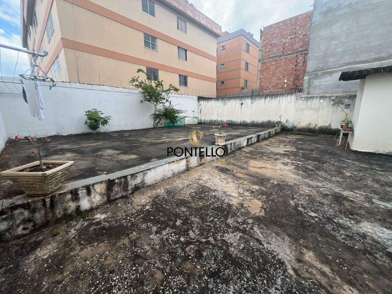 Casa à venda com 4 quartos, 180m² - Foto 17