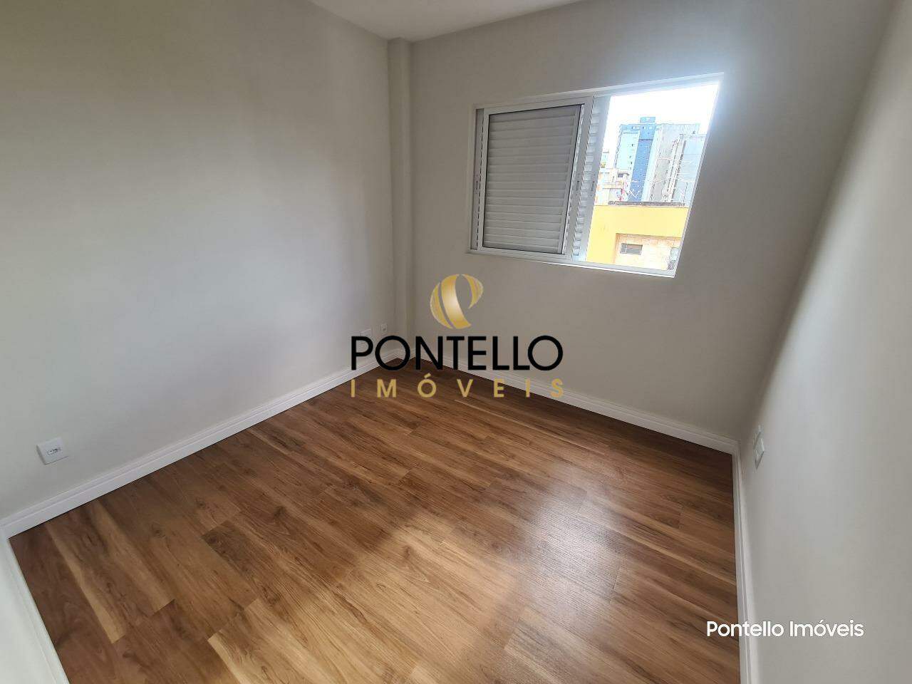 Apartamento à venda com 3 quartos, 97m² - Foto 6