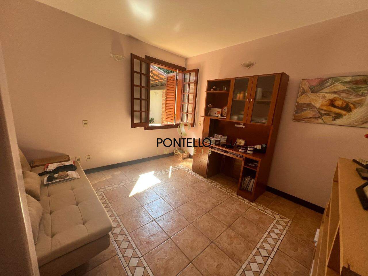 Chácara à venda com 3 quartos, 275m² - Foto 4