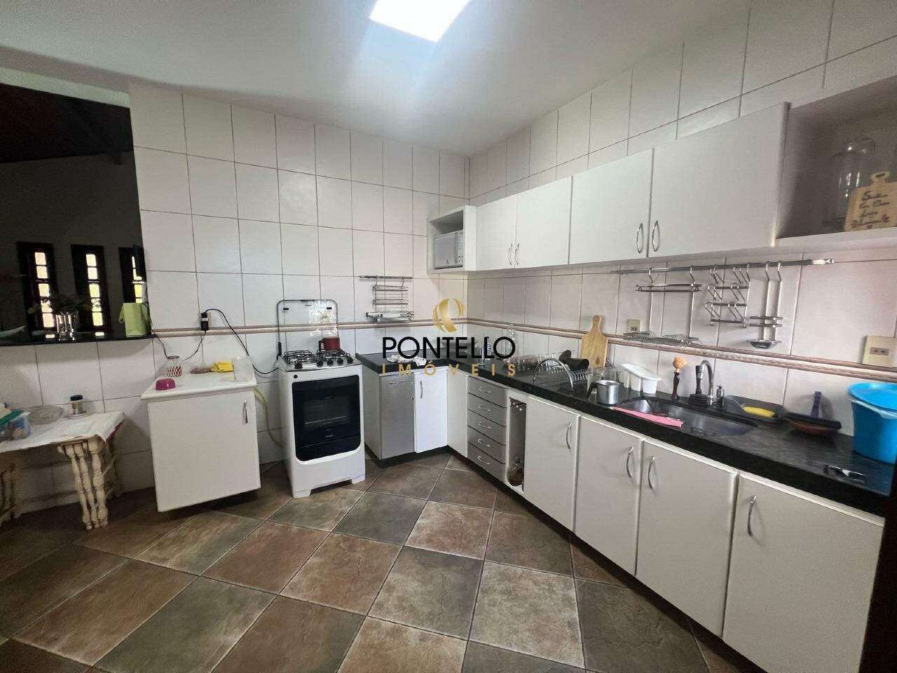 Chácara à venda com 3 quartos, 275m² - Foto 6