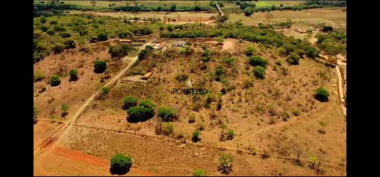 Fazenda à venda com 3 quartos, 612172m² - Foto 1