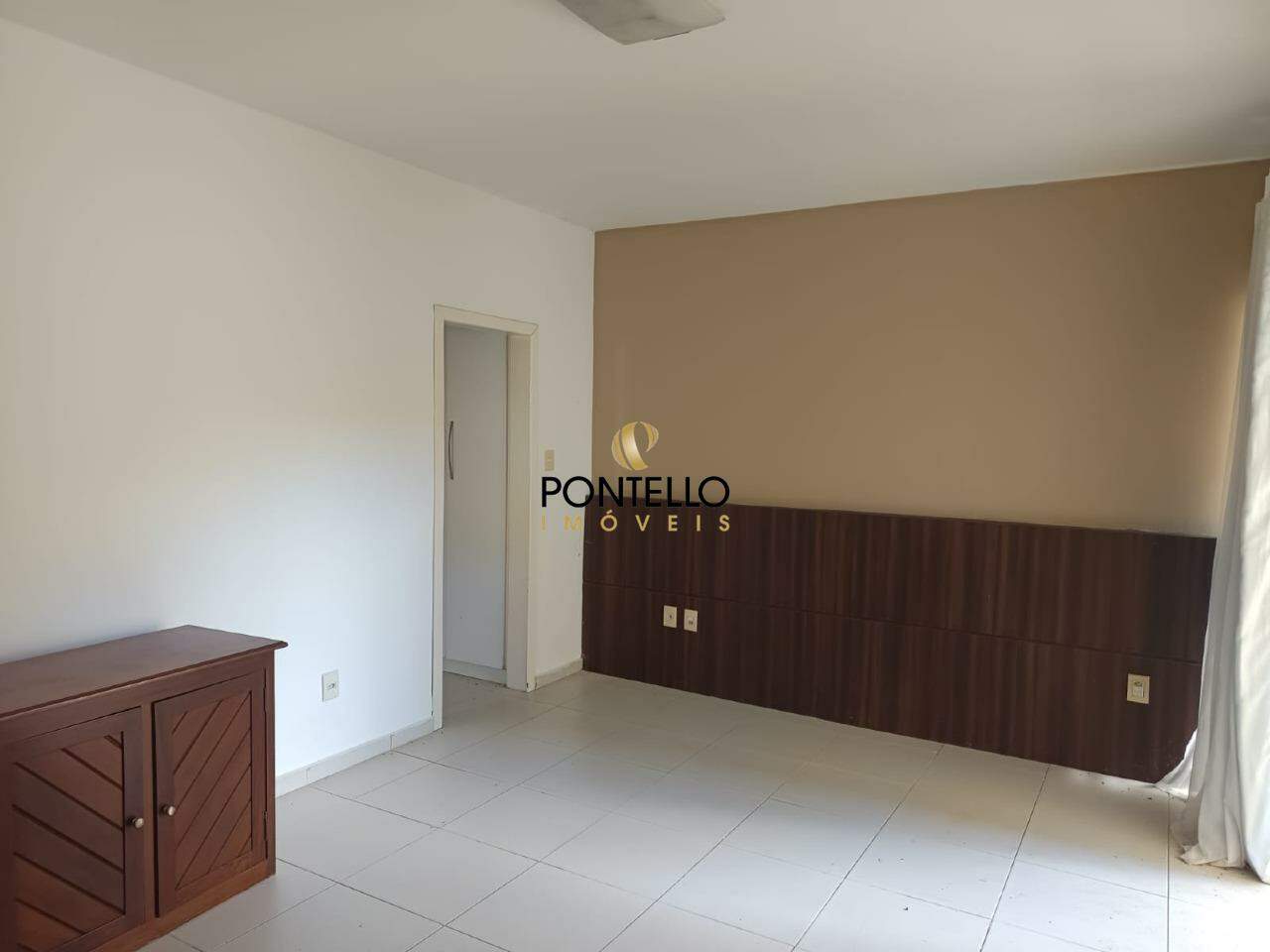 Casa à venda com 2 quartos, 150m² - Foto 13