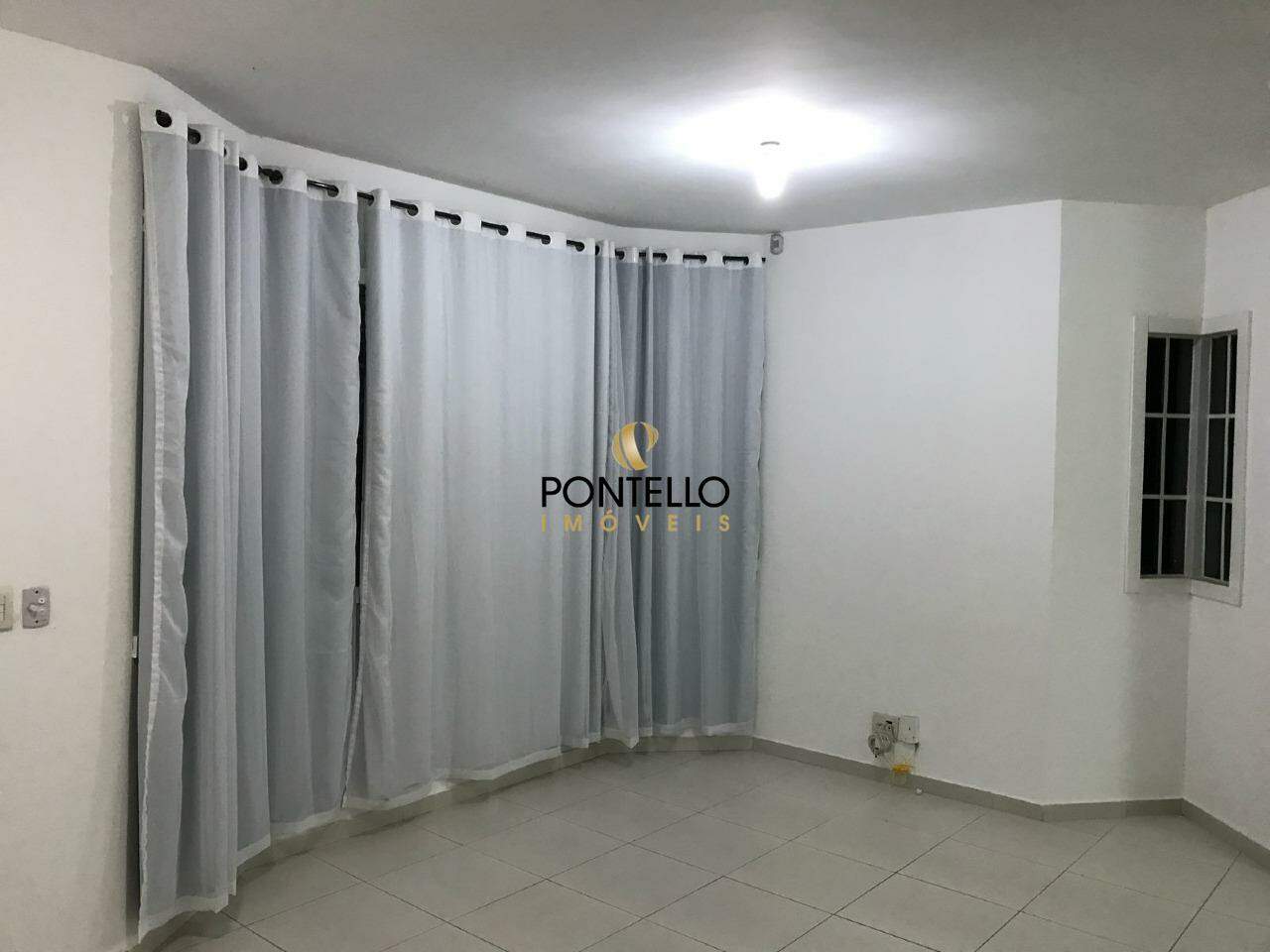 Casa à venda com 2 quartos, 150m² - Foto 14