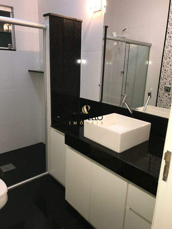 Casa à venda com 2 quartos, 150m² - Foto 19