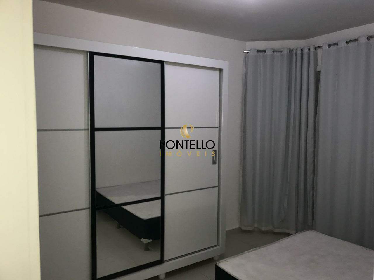 Casa à venda com 2 quartos, 150m² - Foto 11