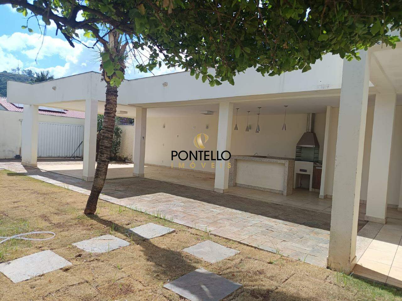 Casa à venda com 2 quartos, 150m² - Foto 23
