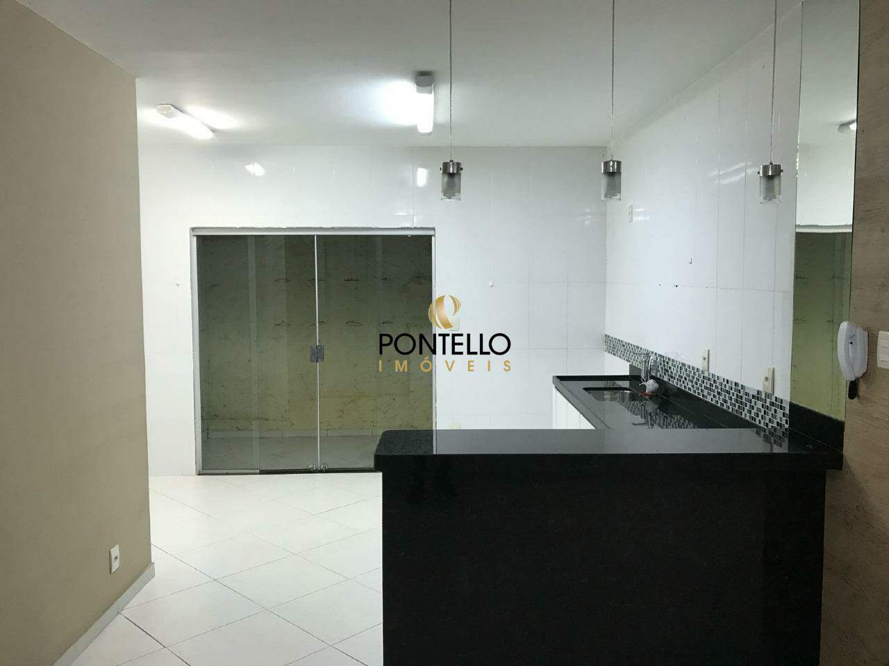 Casa à venda com 2 quartos, 150m² - Foto 7