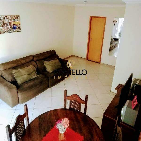 Casa à venda com 3 quartos, 120m² - Foto 11