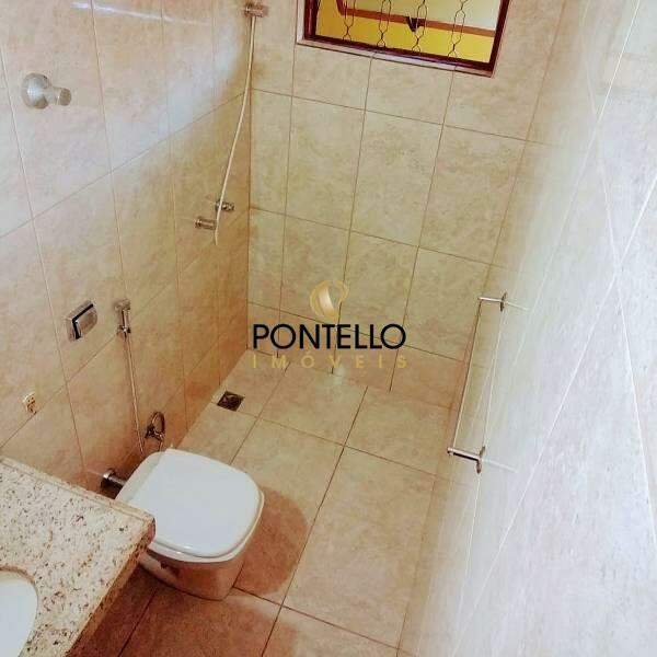 Casa à venda com 3 quartos, 120m² - Foto 14