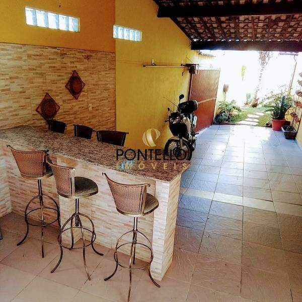 Casa à venda com 3 quartos, 120m² - Foto 2
