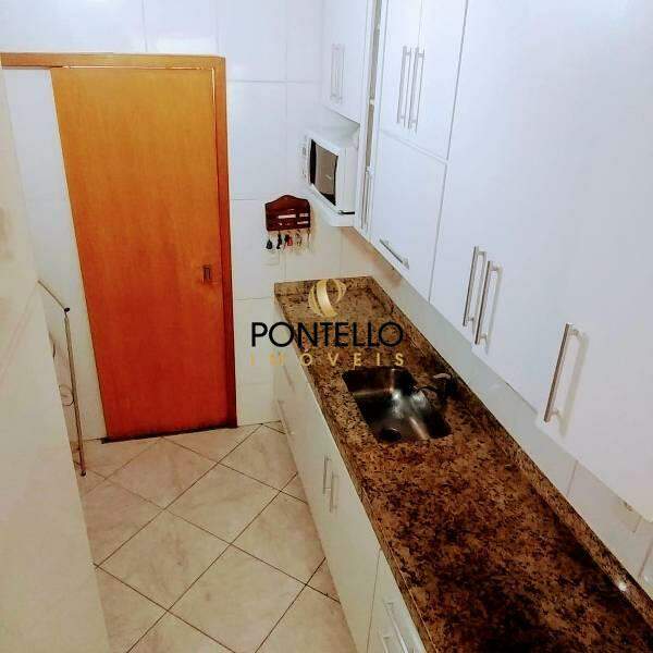 Casa à venda com 3 quartos, 120m² - Foto 9