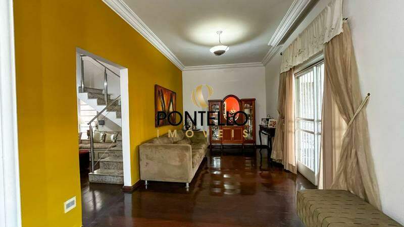 Casa, 4 quartos, 317 m² - Foto 1