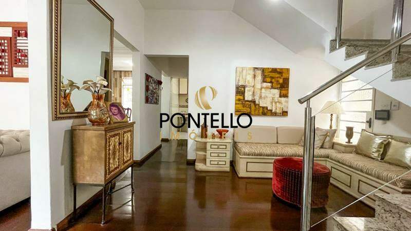 Casa, 4 quartos, 317 m² - Foto 2