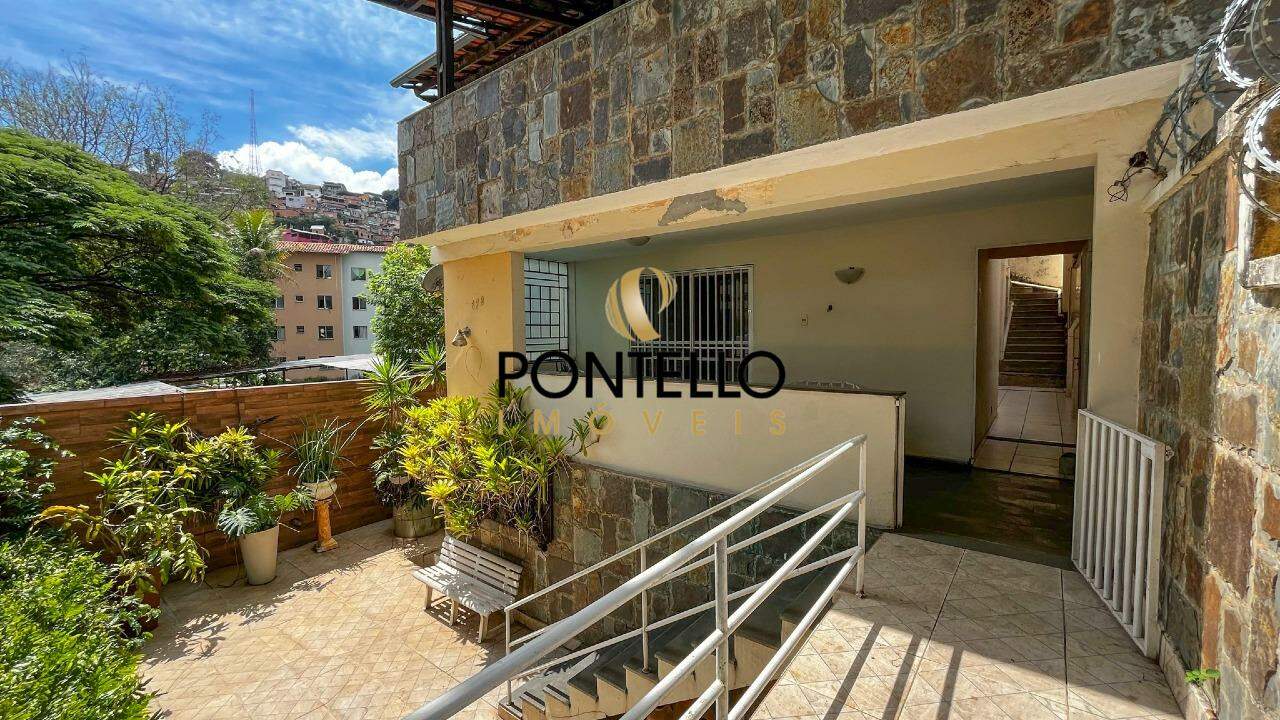 Casa, 4 quartos, 300 m² - Foto 2