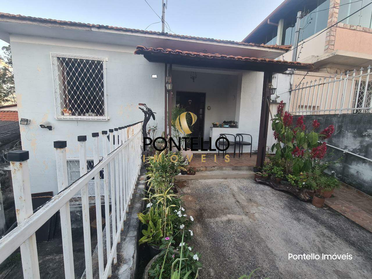 Casa, 4 quartos, 240 m² - Foto 2