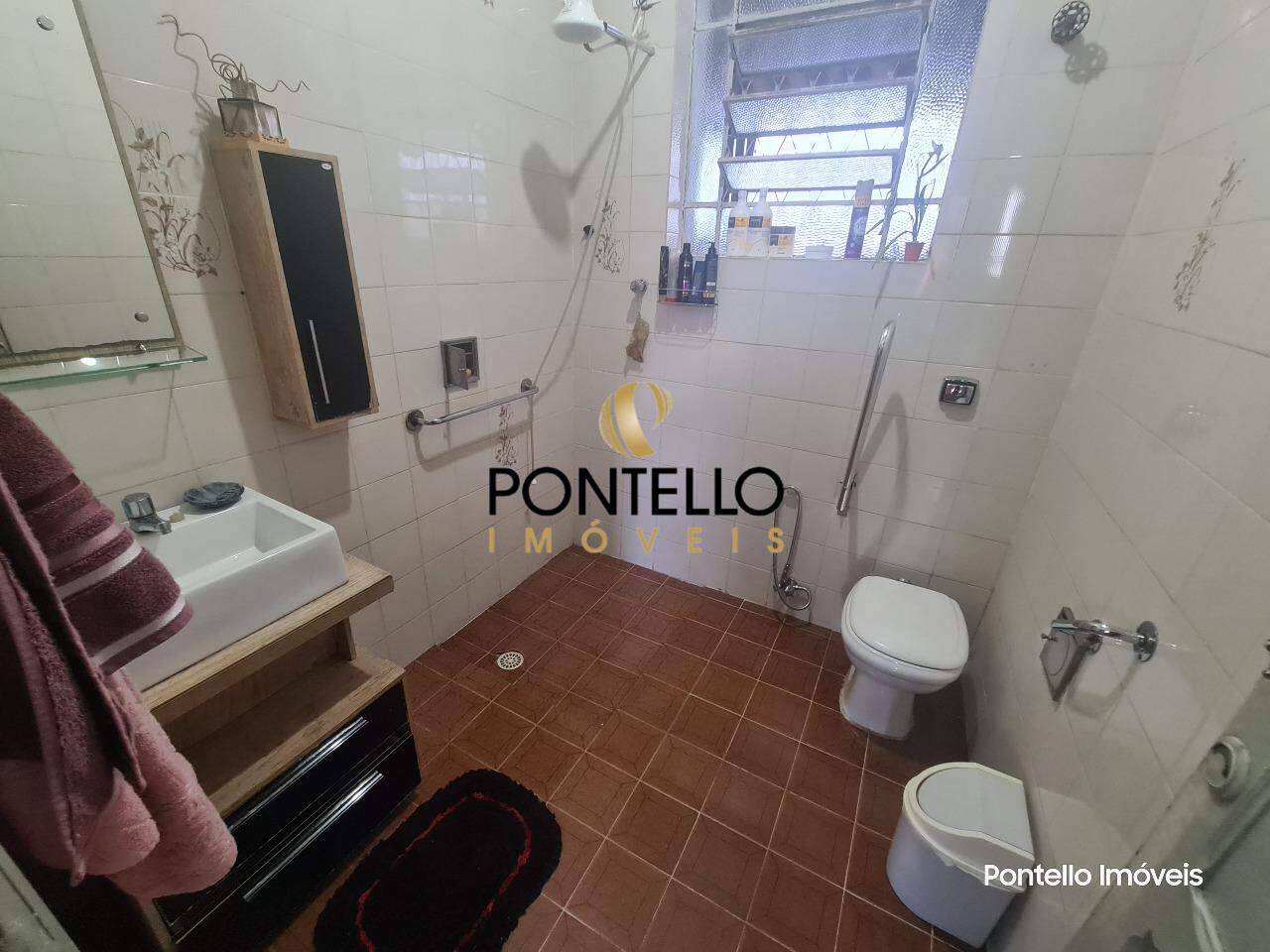 Casa, 4 quartos, 240 m² - Foto 9