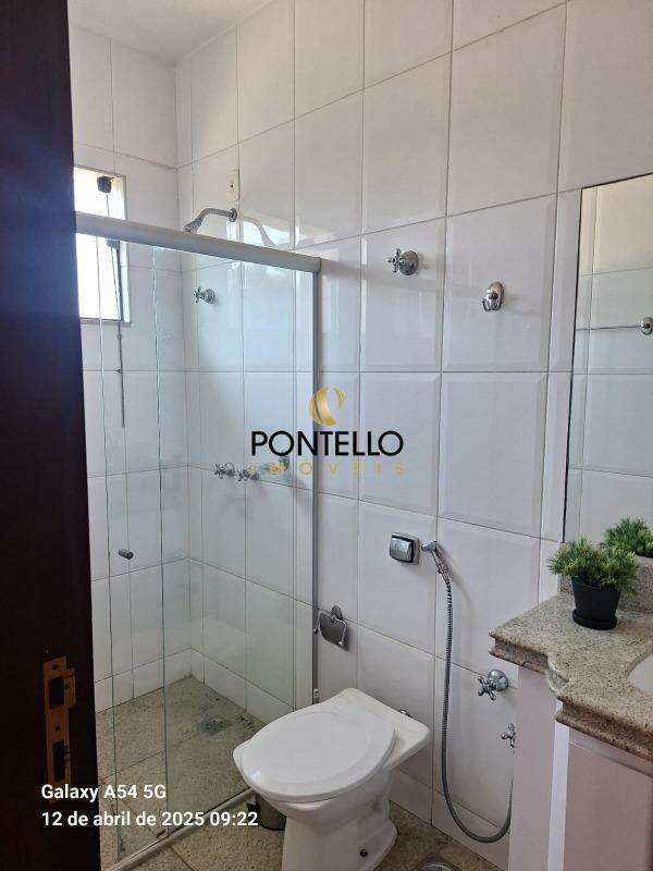 Casa à venda com 4 quartos, 560m² - Foto 25