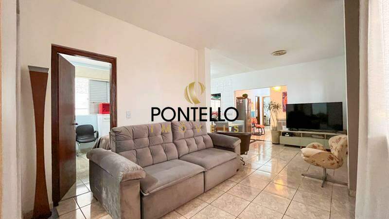 Casa, 5 quartos, 395 m² - Foto 1